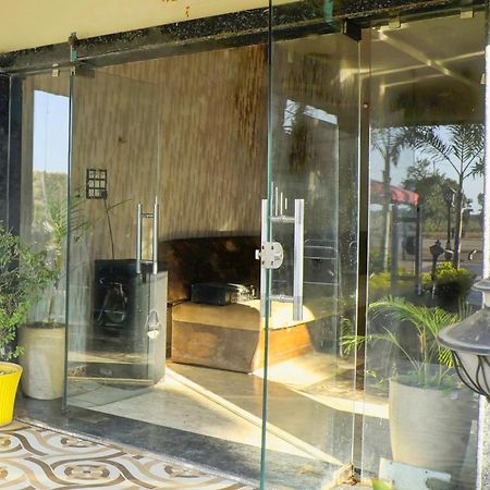 Hotel Art Of Spice Mumbai Exterior foto